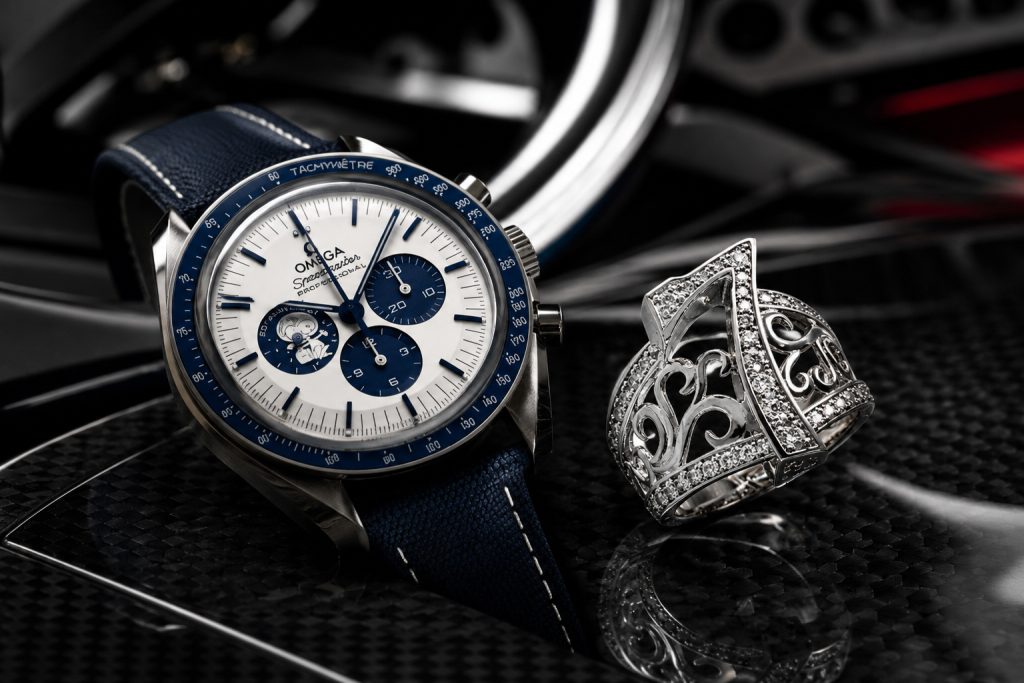 腕時計とジュエリーの重ね付けガイド|G-SHOCK・高級スポーツウォッチの組み合わせ方を解説
